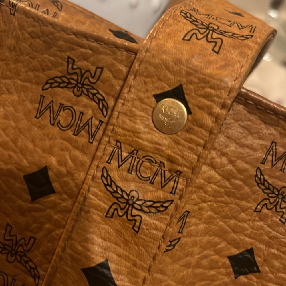 EUC MCM Tote - Picture 4 of 9